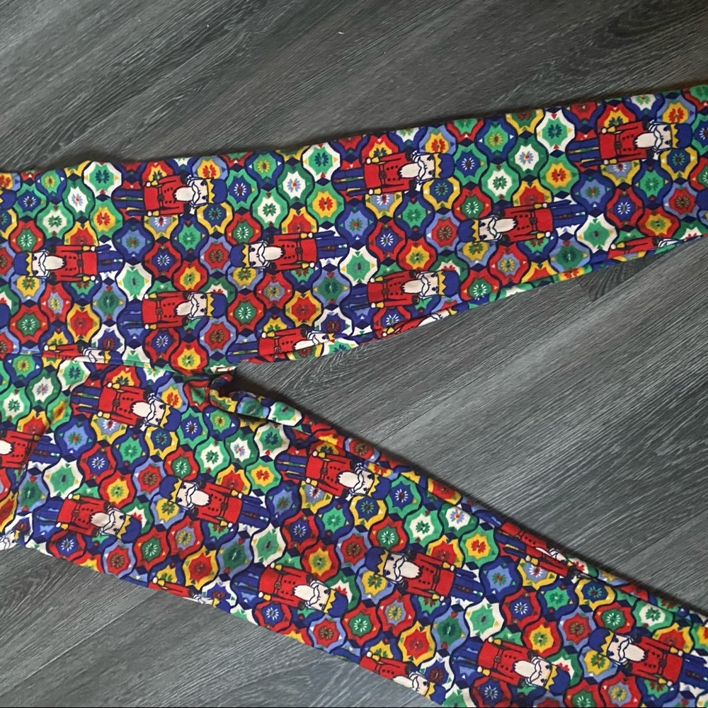 Tween Lularoe Nutcracker Leggings